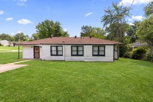 featured image of 9835 Winkler Dr #1