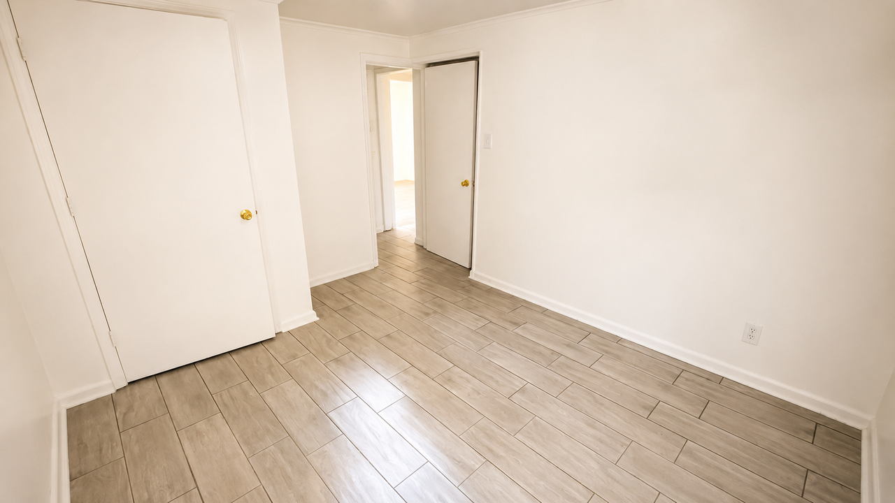 2381 Lindbergh Rd #1 - Photo 7 of 8