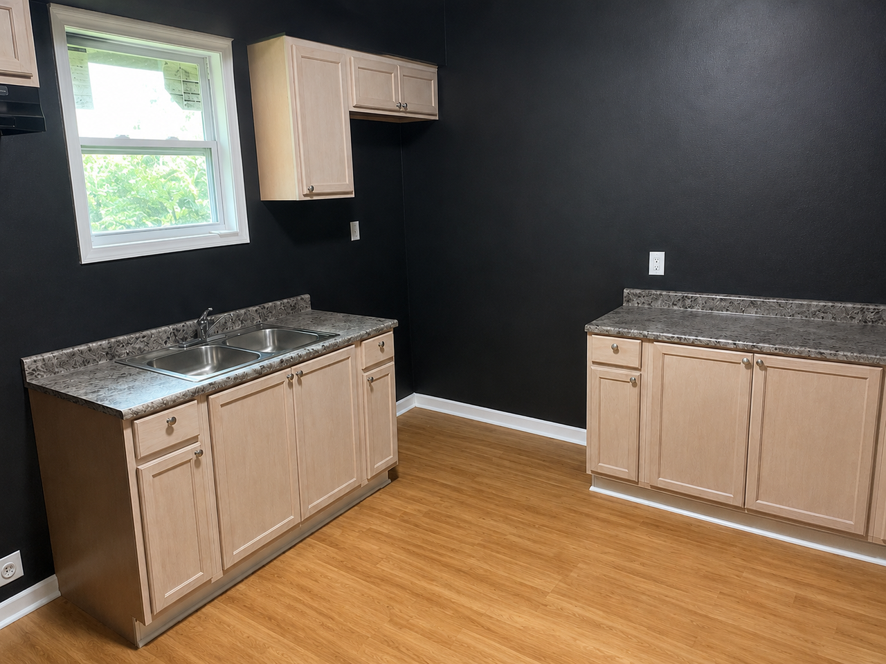 1191 Sylvan St #1 - Photo 4 of 7