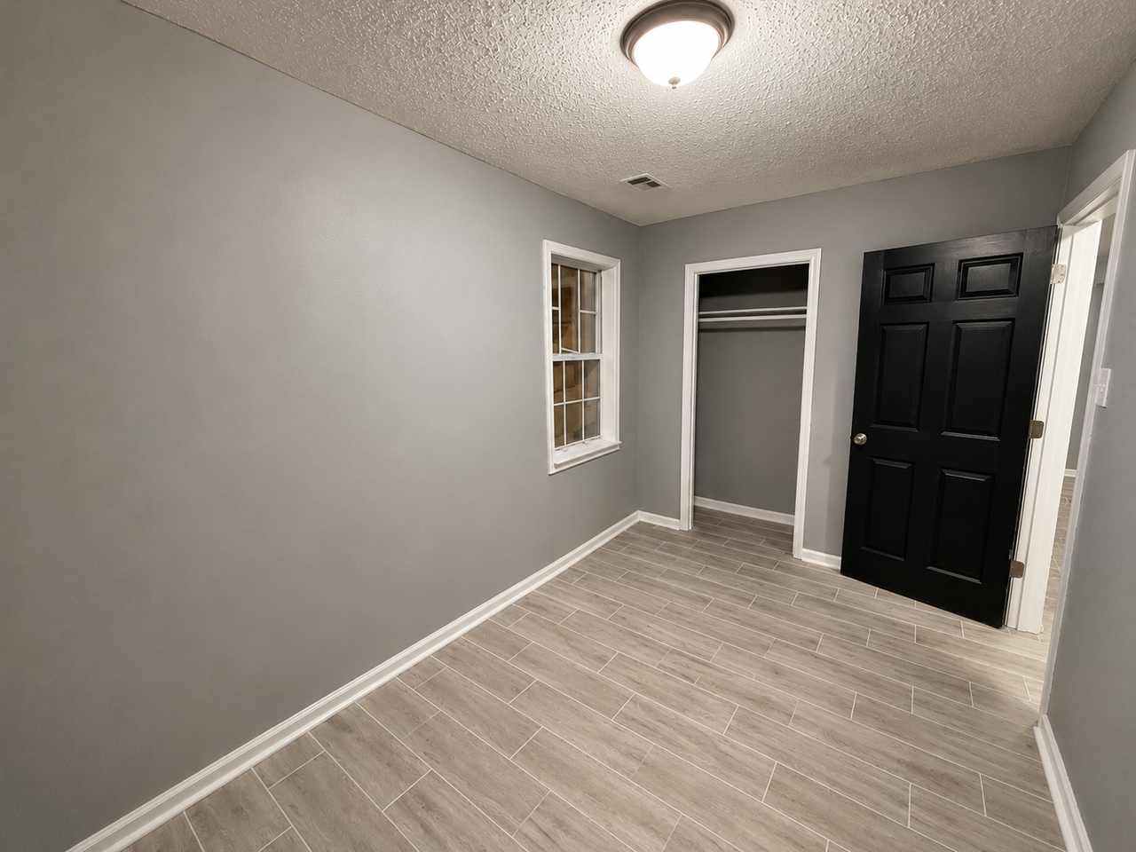 1586 Harmen St #1 - Photo 5 of 9