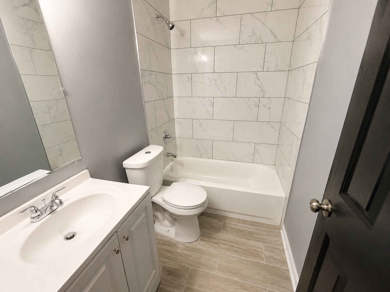 1586 Harmen St #1 - Photo 7 of 9