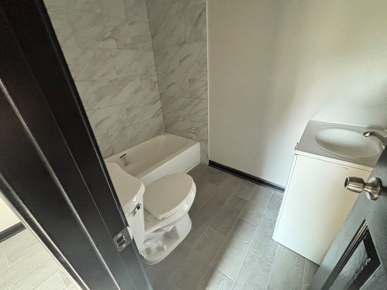 770 Boston St #1 - Photo 7 of 8