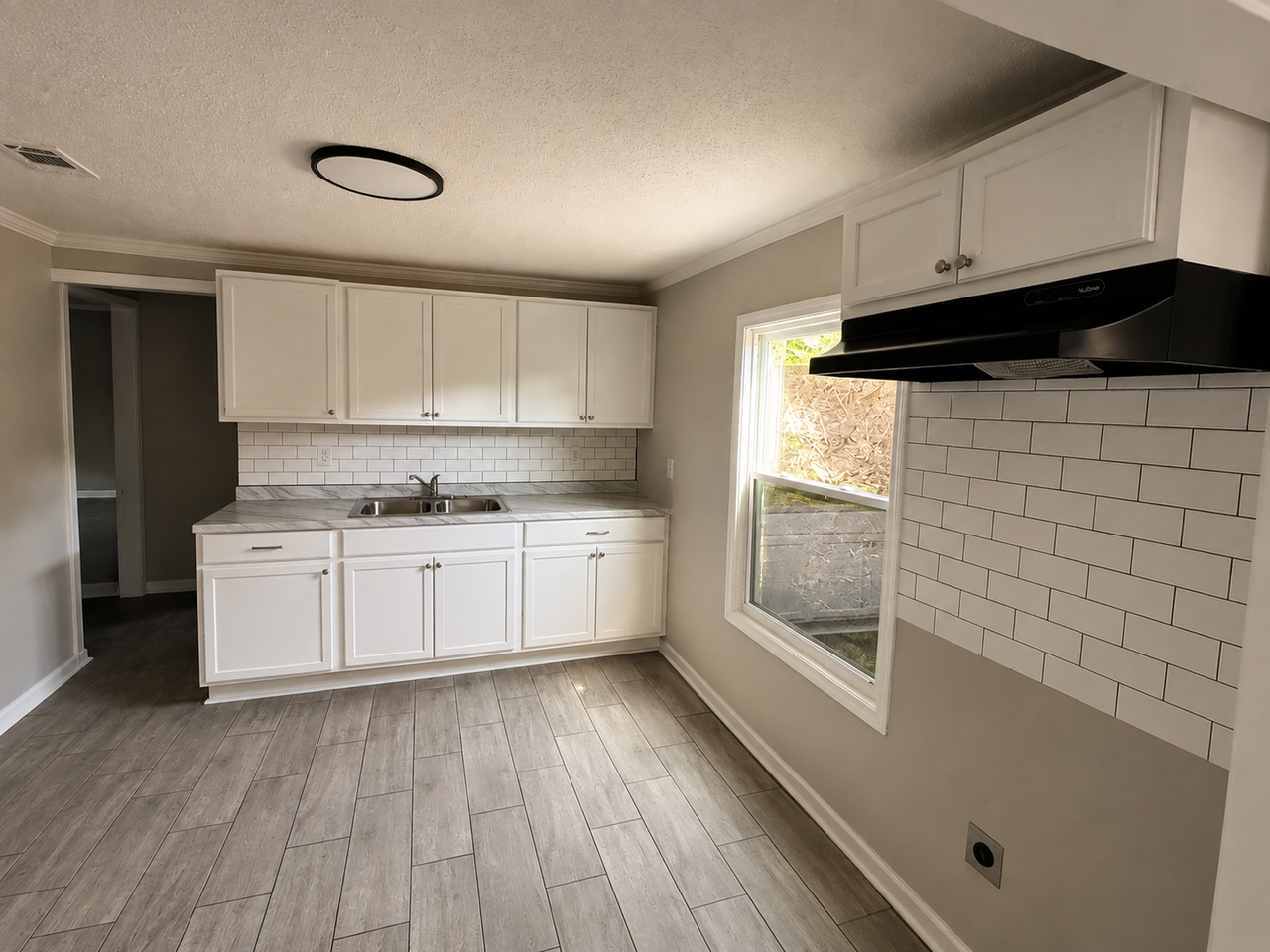 1307 Sample St #1 - Photo 4 of 11