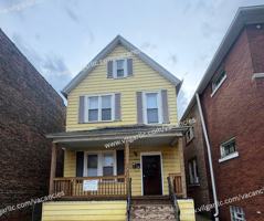 featured image of 4856 Magoun Ave