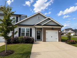 featured image of 124 Sandstone St