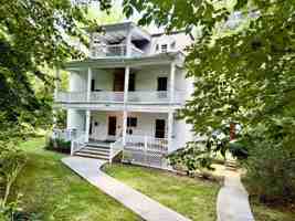 featured image of 1900 Sulgrave Ave