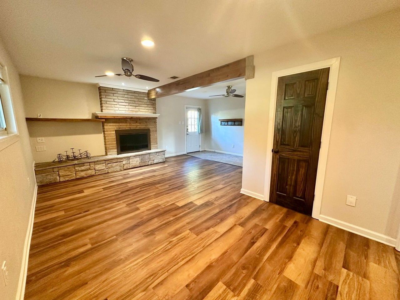 5719 Fairview Dr - Photo 5 of 25