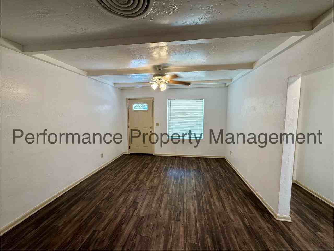 Woodrow Ave 720 - Photo 2 of 29