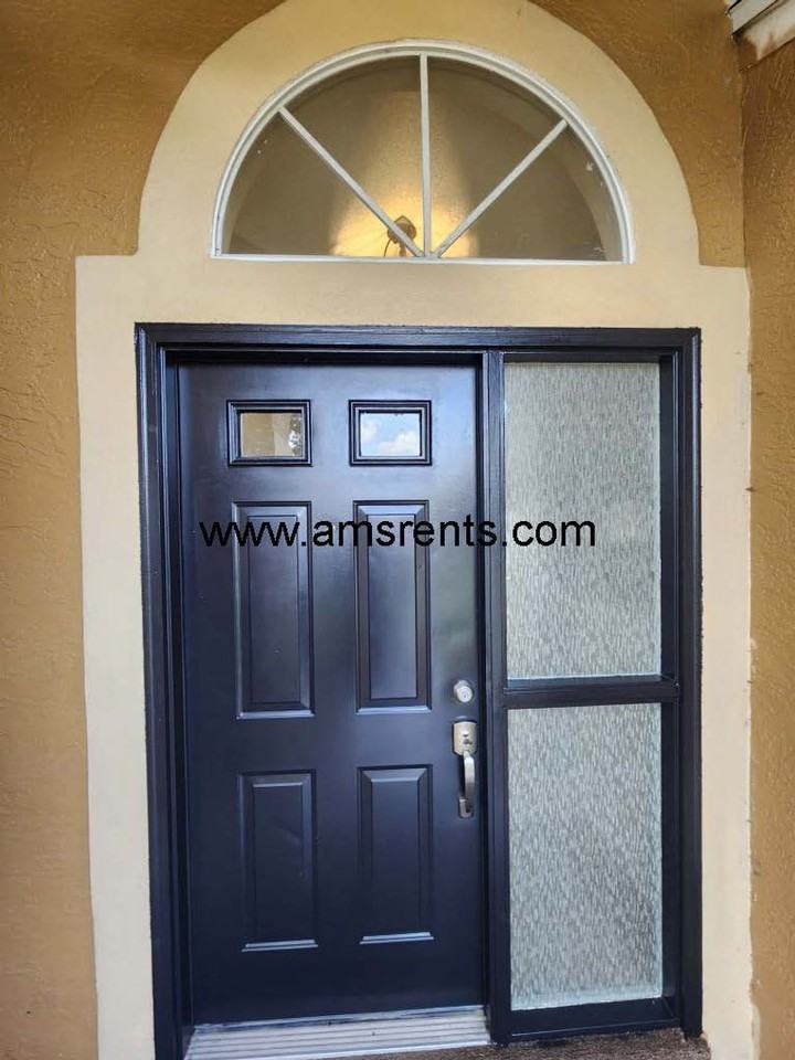 8615 Running Bear Ct - Photo 3 of 32