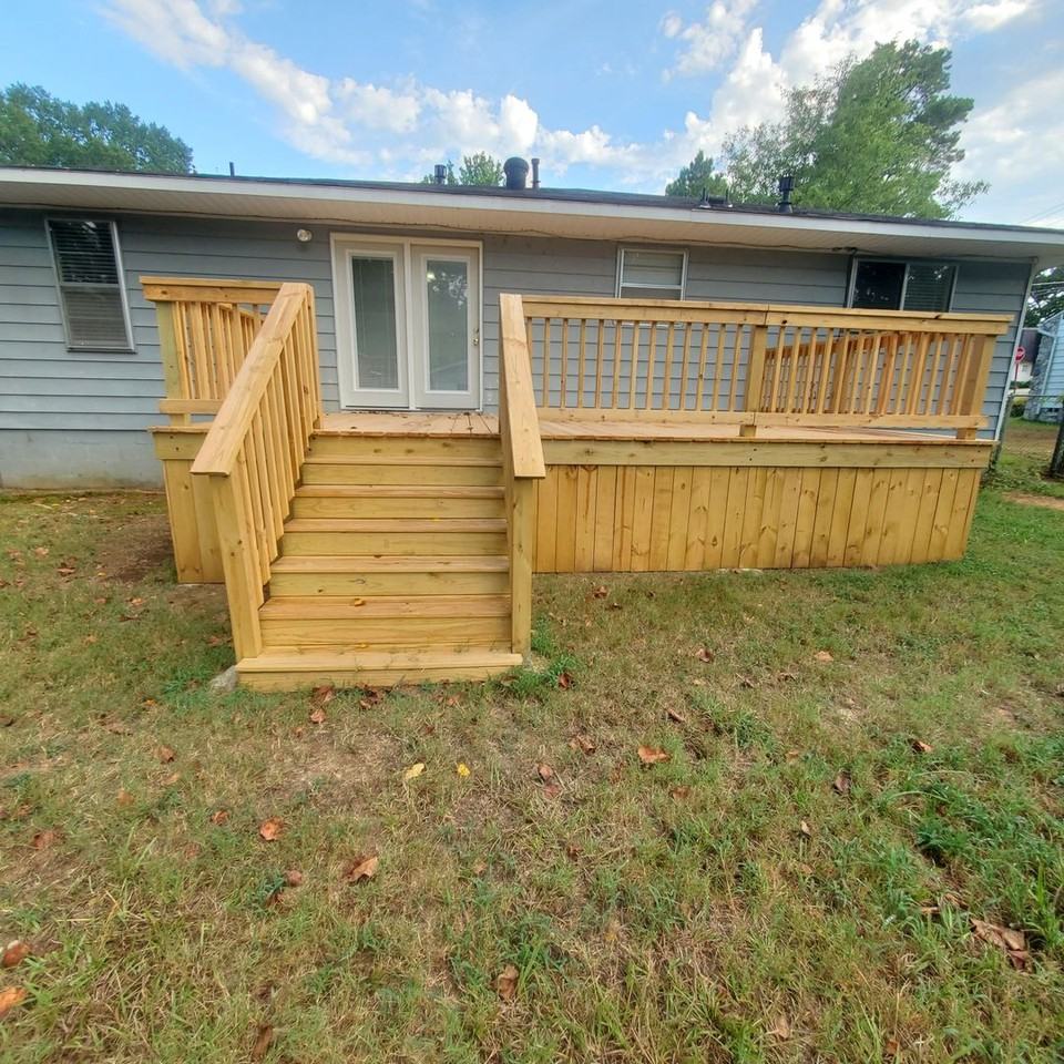 702 Wildwood Ave - Photo 6 of 33