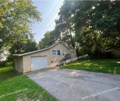 featured image of 6065 E 6th Pl