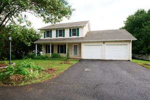 featured image of 3017 Fairchild Ln