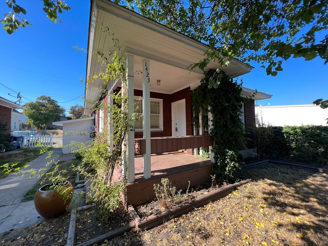1423 N Howard St - Photo 2 of 19