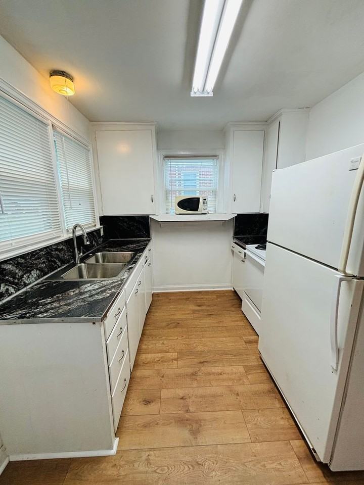 617 Progress St Ne - Photo 6 of 22