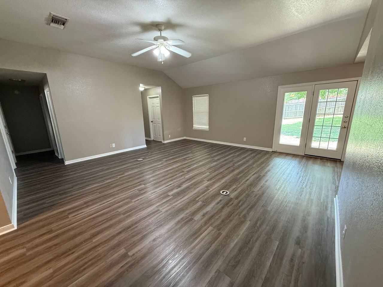 1710 Quarry Trl - Photo 5 of 18