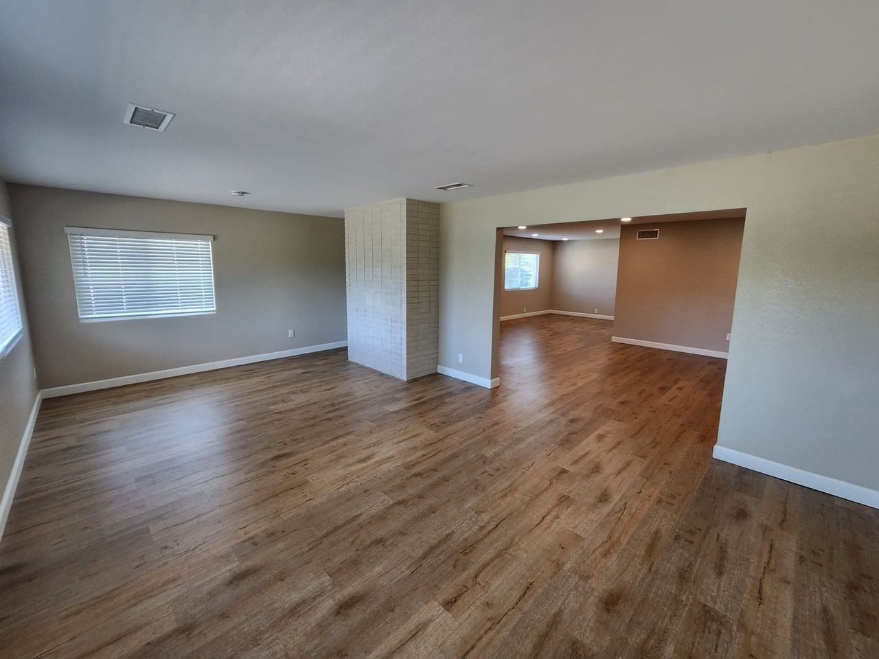 16598 Bernardo Oaks Dr - Photo 6 of 18