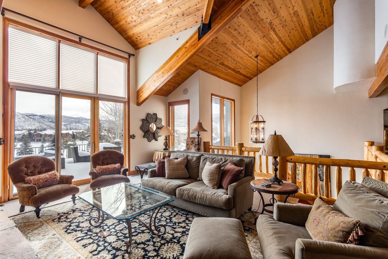 16 Gallivan Ct - Photo 5 of 31