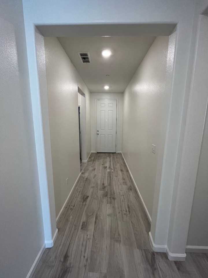 2240 S Lebec St - Photo 2 of 19