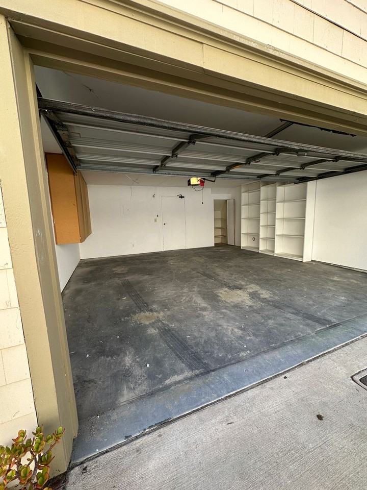 455 E St - Photo 4 of 22