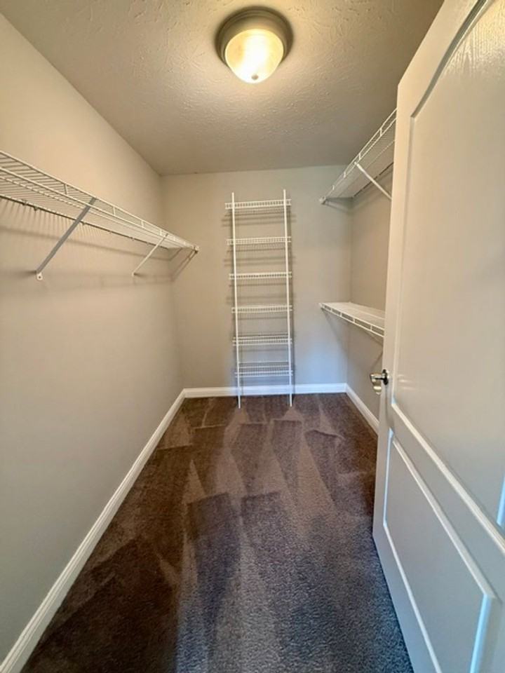272 Audley Ave - Photo 3 of 3