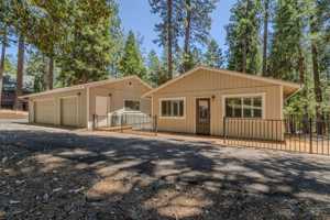 featured image of 16932 Mckenzie Dr