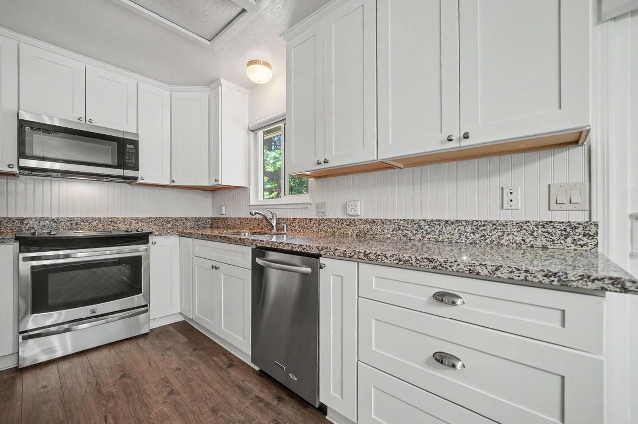 16932 Mckenzie Dr - Photo 6 of 27