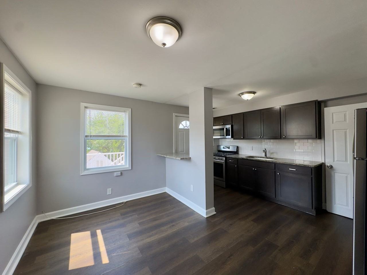 7441 Berkshire Rd - Photo 5 of 22