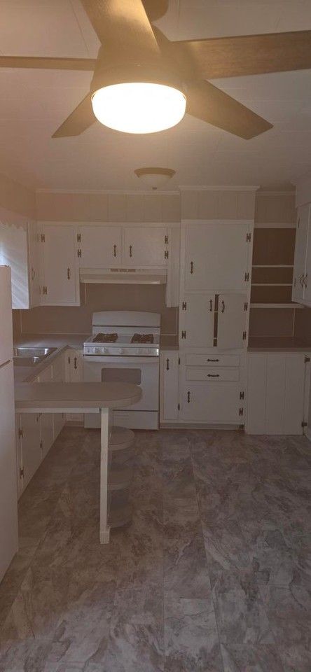 109 Jackson St - Photo 7 of 20