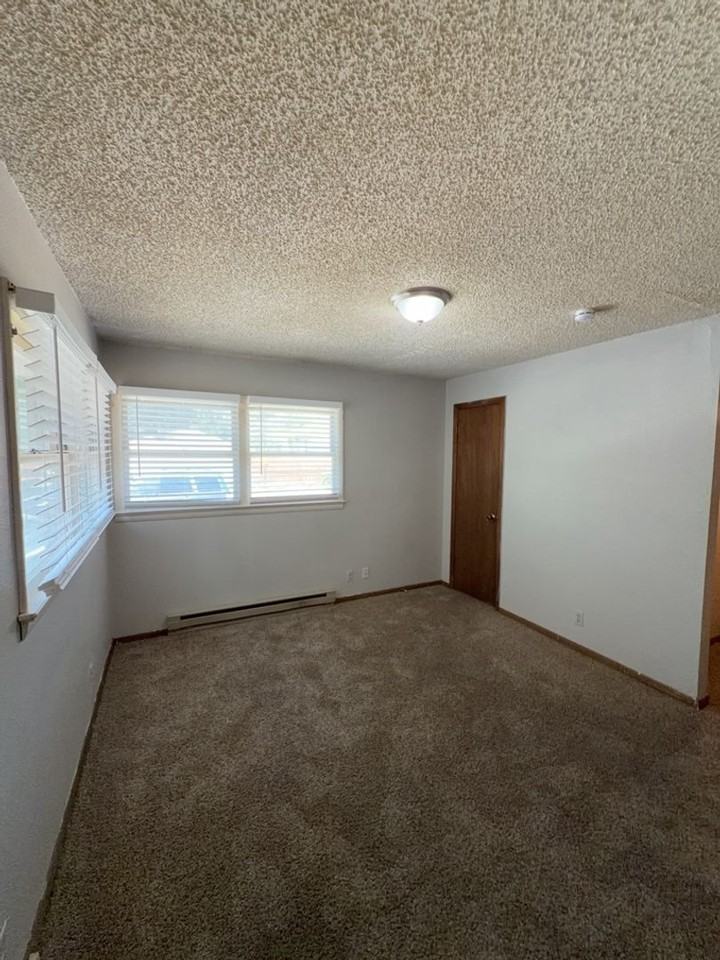 1839 11th Ave #C - Photo 4 of 10