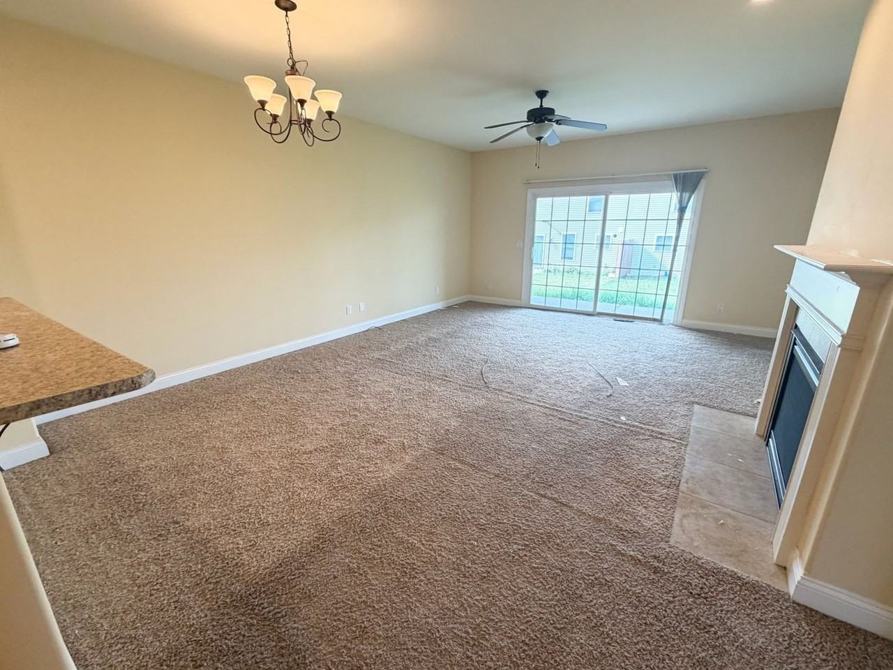 1513 Stonebluff Ct - Photo 7 of 21