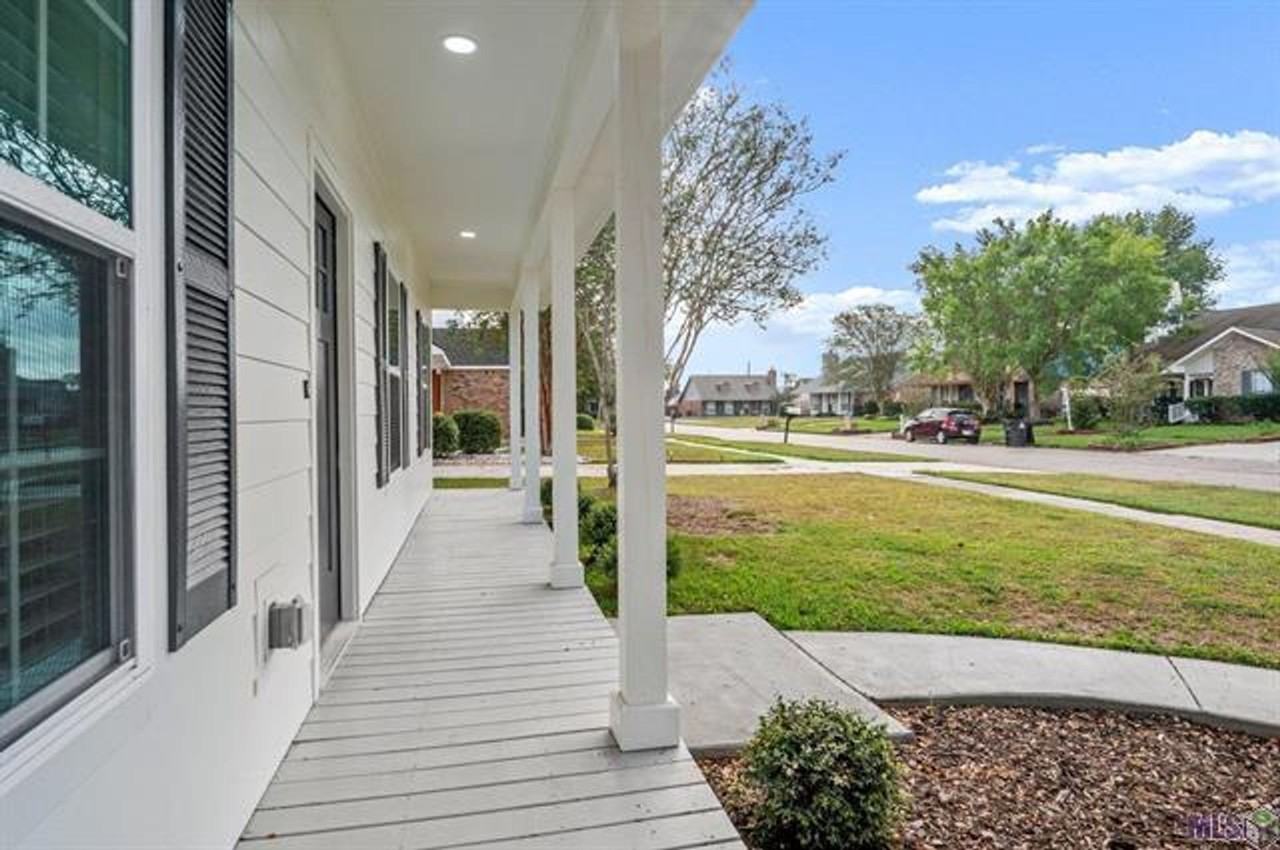 13411 Country Meadow Ave #1 - Photo 3 of 34