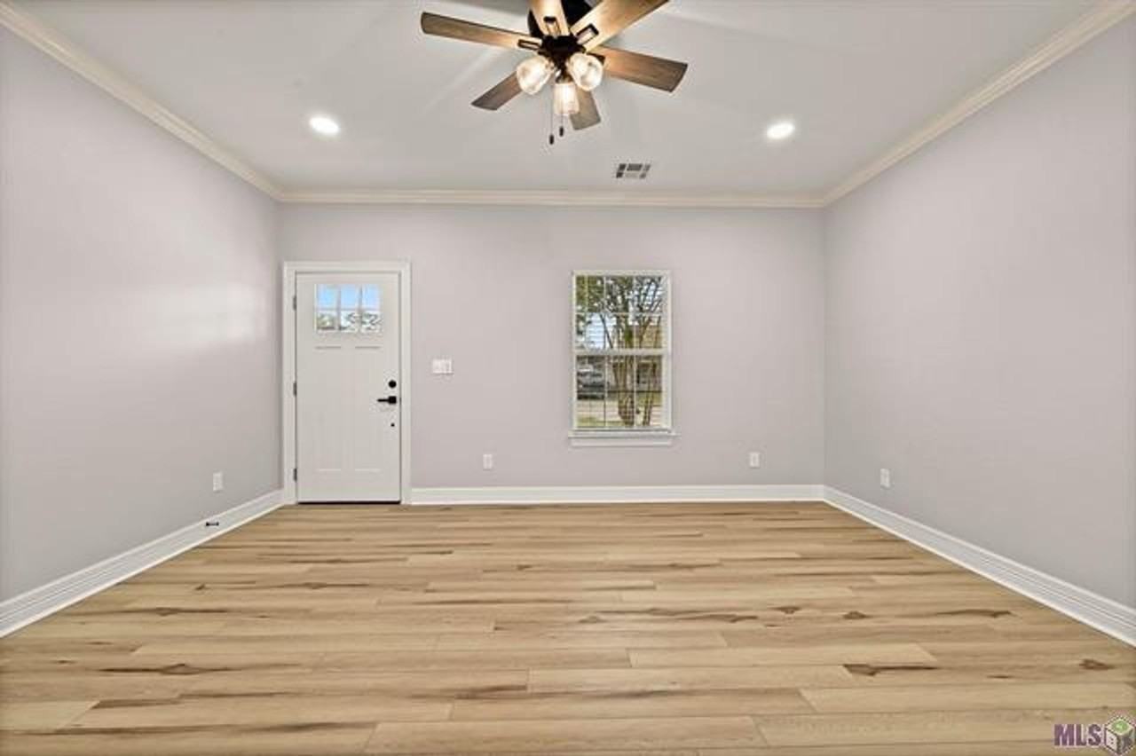 13411 Country Meadow Ave #1 - Photo 7 of 34