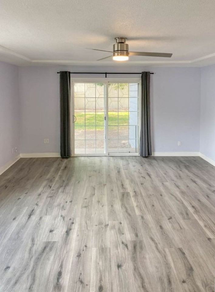 30 Sw 131st Ave - Photo 3 of 39
