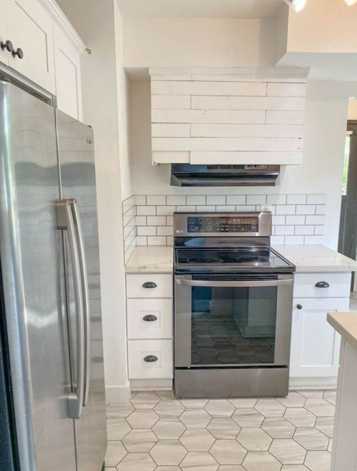 30 Sw 131st Ave - Photo 7 of 39