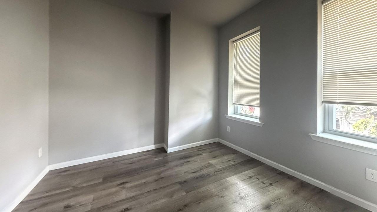 121 N 59th St - Photo 7 of 13