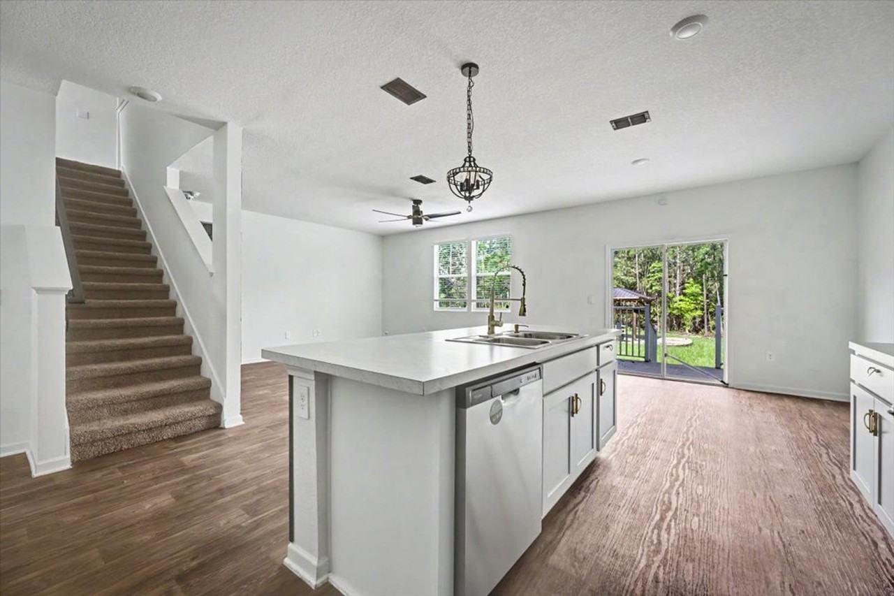 3197 Rustic Deer Way - Photo 6 of 34