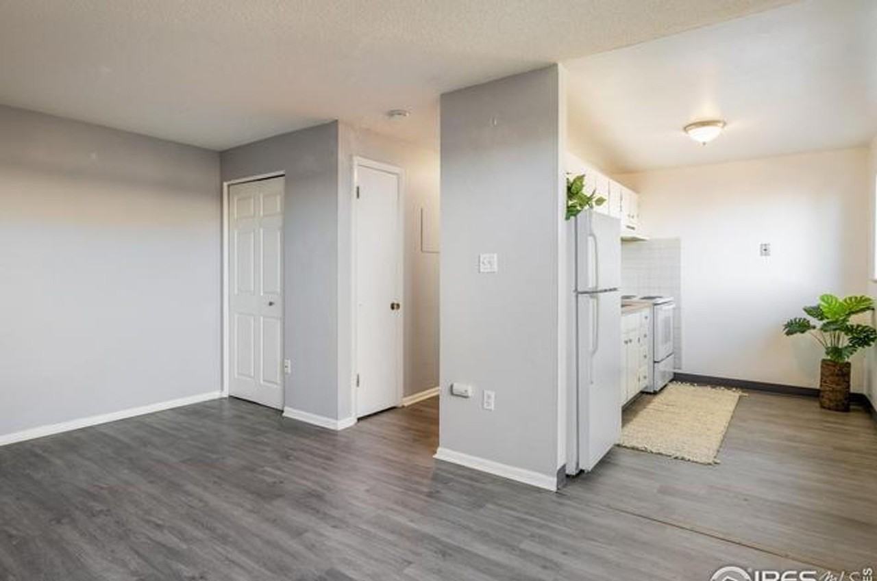 One bedrooms or studio apartment in Aurora - Photo 7 of 15