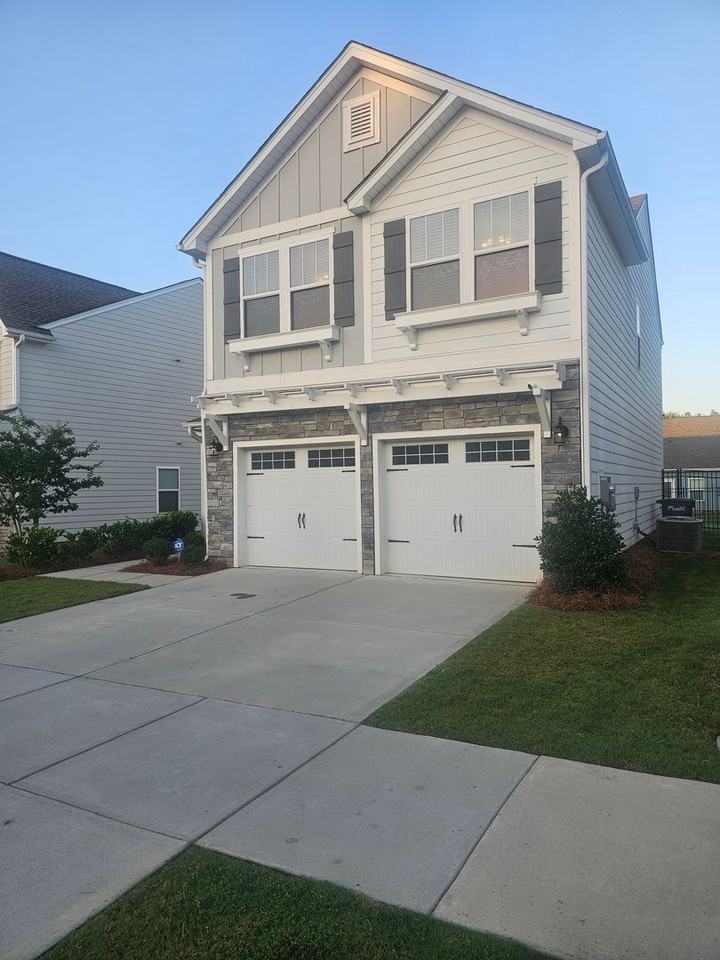 1237 Scotch Meadows Loop - Photo 2 of 16