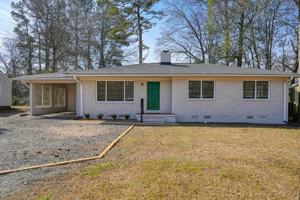 featured image of 118 1st Ave