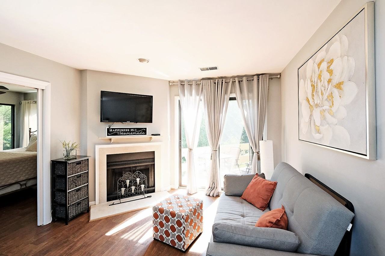 1210 Chatham Rdg - Photo 6 of 14