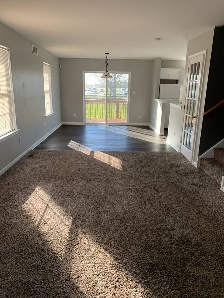 203 Academy Ln - Photo 5 of 26