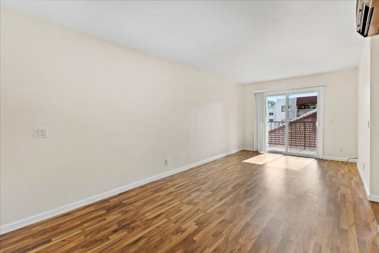 6350 Genesee Ave #220 - Photo 4 of 31