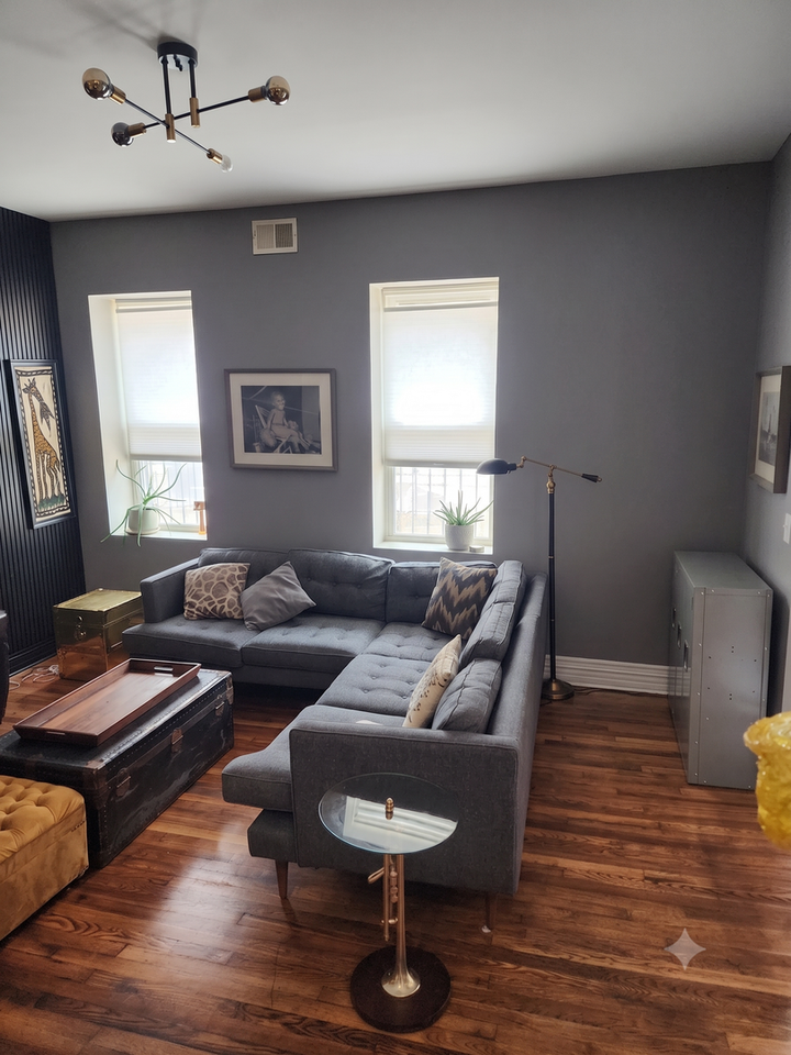 618 Lockhart St - Photo 3 of 14