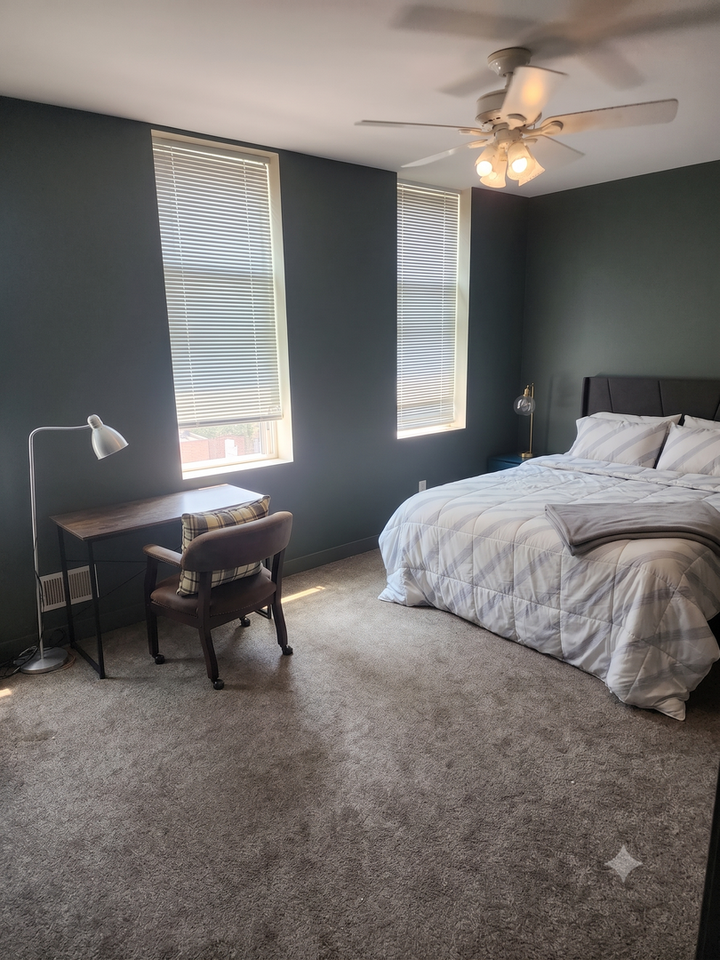 618 Lockhart St - Photo 5 of 14