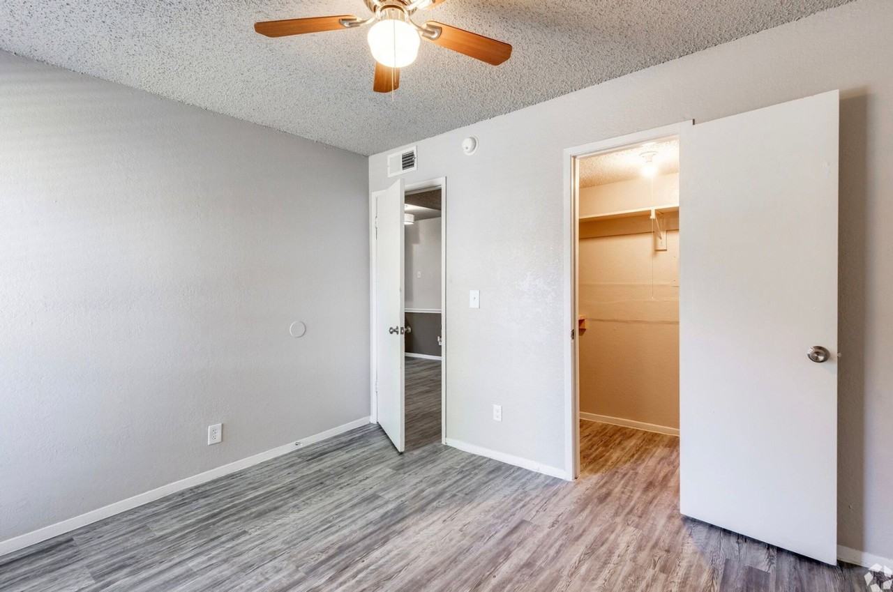 FIRST MONTHS RENT FREE! - Photo 7 of 47