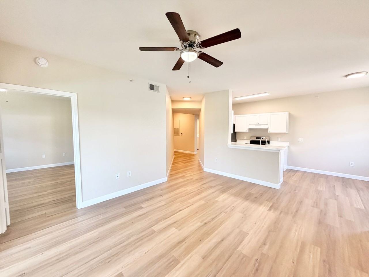 7925 Preserve Cir - Photo 2 of 38