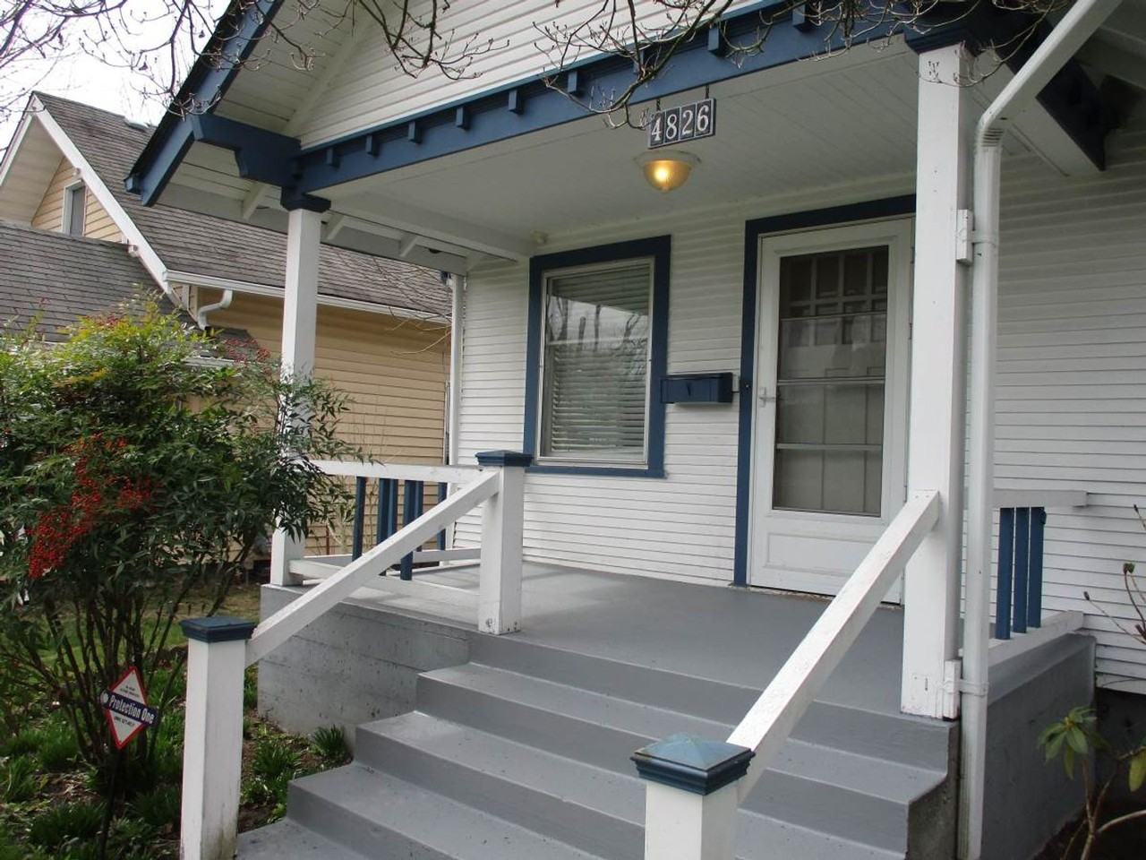 4826 S Park Ave - Photo 2 of 37
