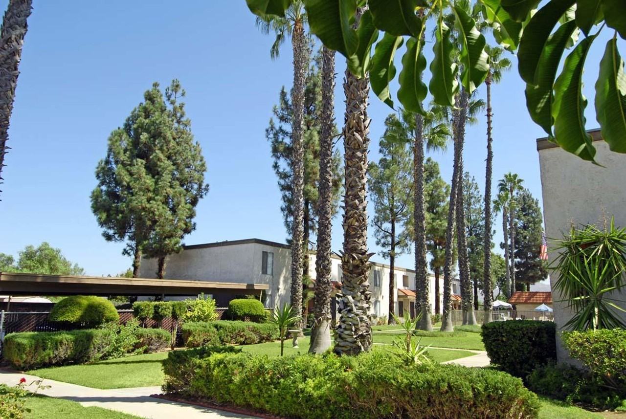 Casa del Valle Apartments - Photo 7 of 15