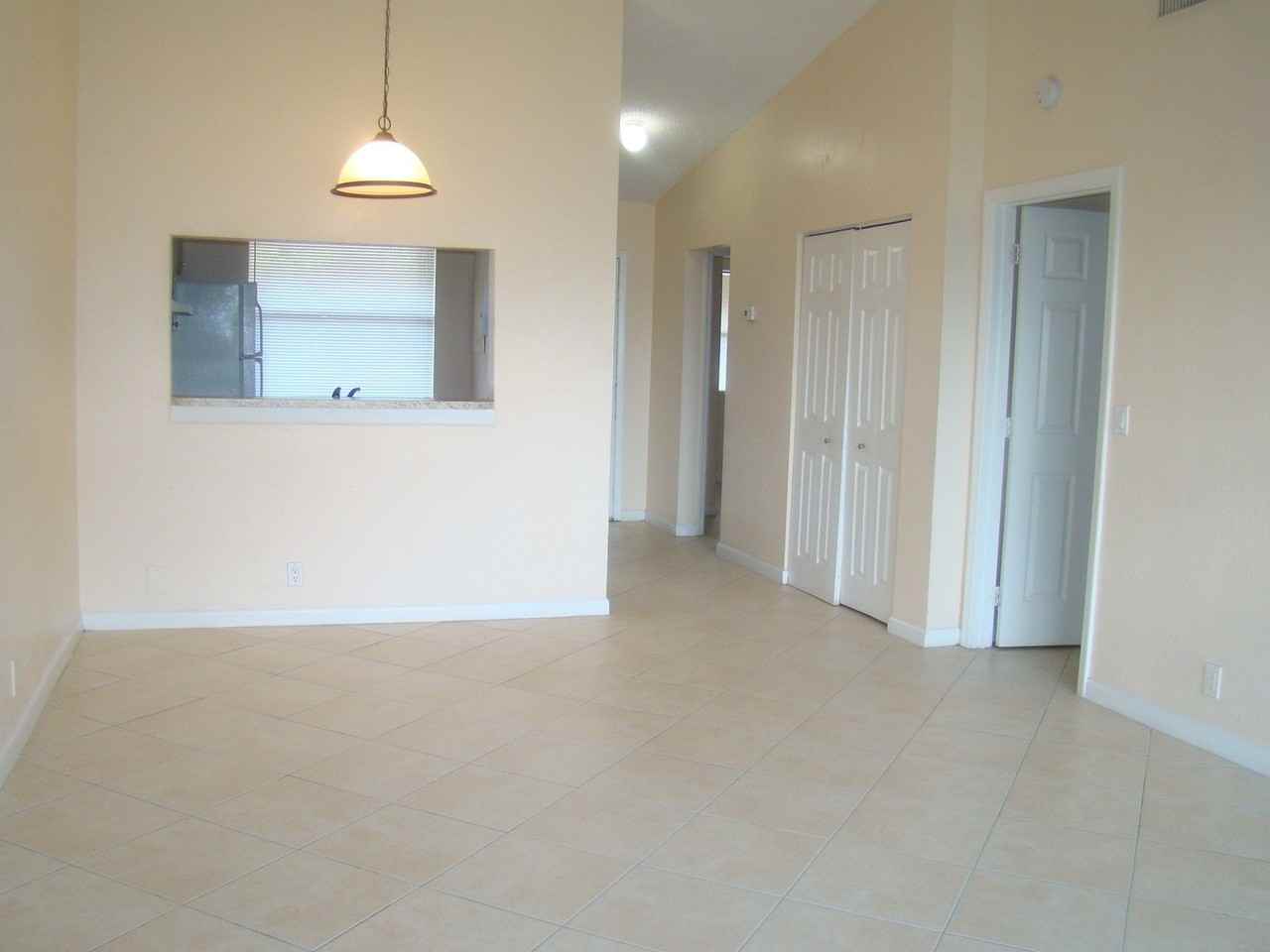 11563 Nw 45th St - Photo 3 of 8