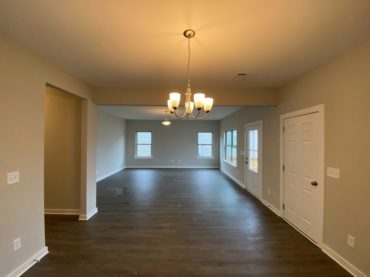 14332 Chase Dr - Photo 7 of 43